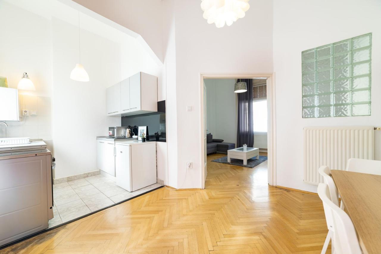 W25 Smart Apartment Budapest Eksteriør billede